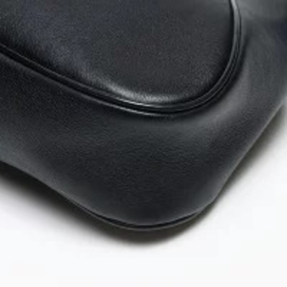Salvatore Ferragamo leather shoulder bag black - Picture 7 of 13